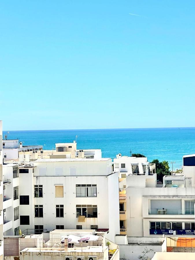 Apartamento Millenium Vista Mar- 2 passos da Praia Quarteira Exterior foto